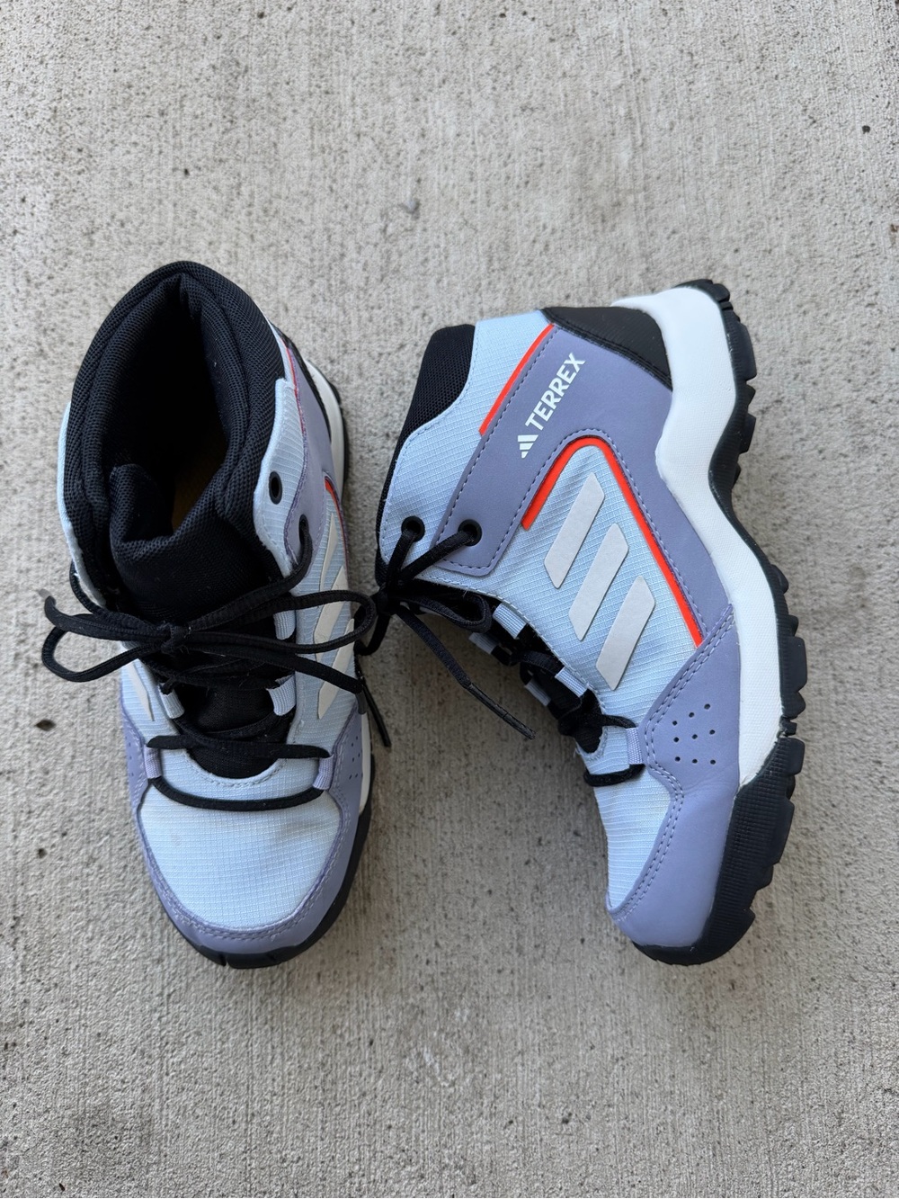 Children's adidas Terrex Hyperhiker Mid Hiking Shoes size 1